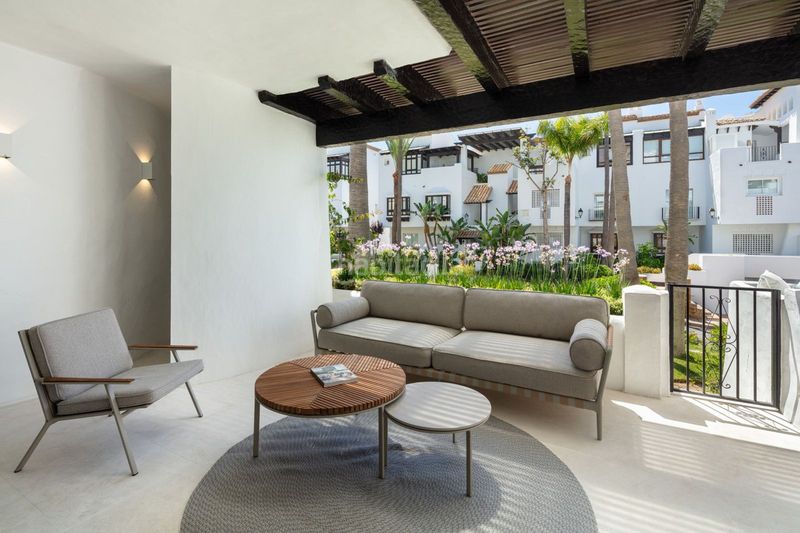 Foto 554321e9-51f8-4781-ad13-fb6bec5ac54f. Planta baja en Puente Romano Marbella
