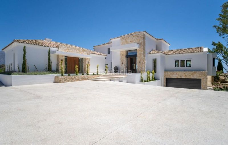 Foto a18be749-a30a-4cd8-9a2a-f13b6ad7cc70. Chalet en La Quinta Benahavís