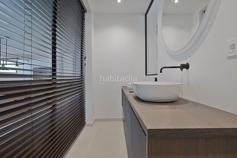 Foto 0998d6c6-b6d1-4112-9a5d-c311101affd2. Xalet amb aparcament piscina a La Alquería Benahavís