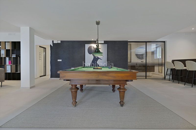 Foto 9e619031-18ed-4dcb-a9cd-51ca56d40a18. Xalet amb aparcament piscina a La Alquería Benahavís