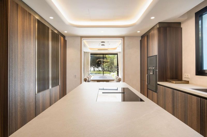 Foto d7e1007d-4491-4aec-ae56-e715c55b382c. Chalet en La Carolina - Guadalpín Marbella
