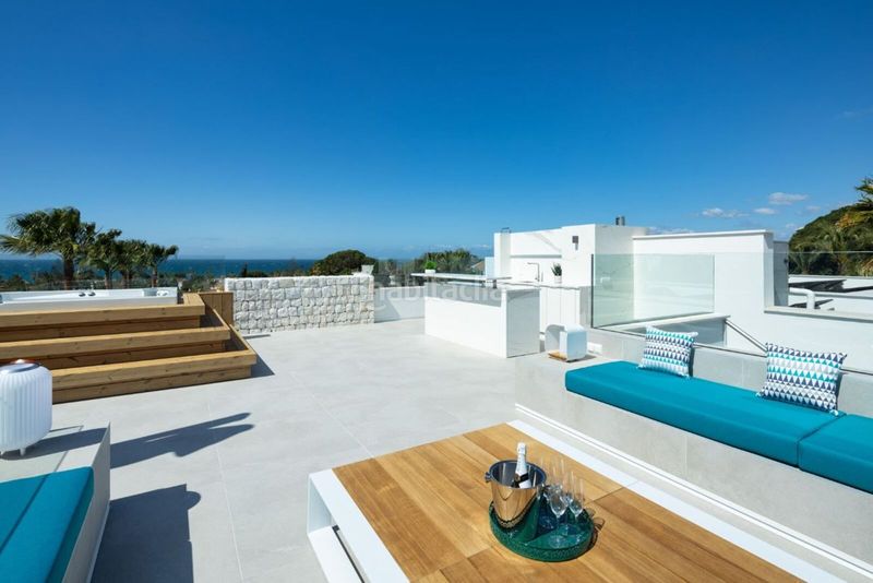 Foto 255157d2-1892-44b2-bea4-a8812fdaf726. Xalet amb aparcament piscina a Bello Horizonte - Lindasol Marbella