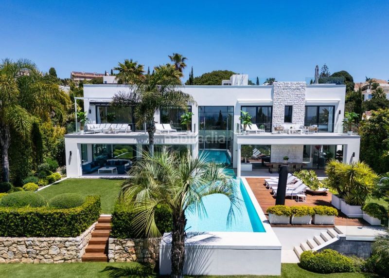 Foto 7eac41c1-e2e6-47a0-84bd-848134def373. Xalet amb aparcament piscina a Bello Horizonte - Lindasol Marbella