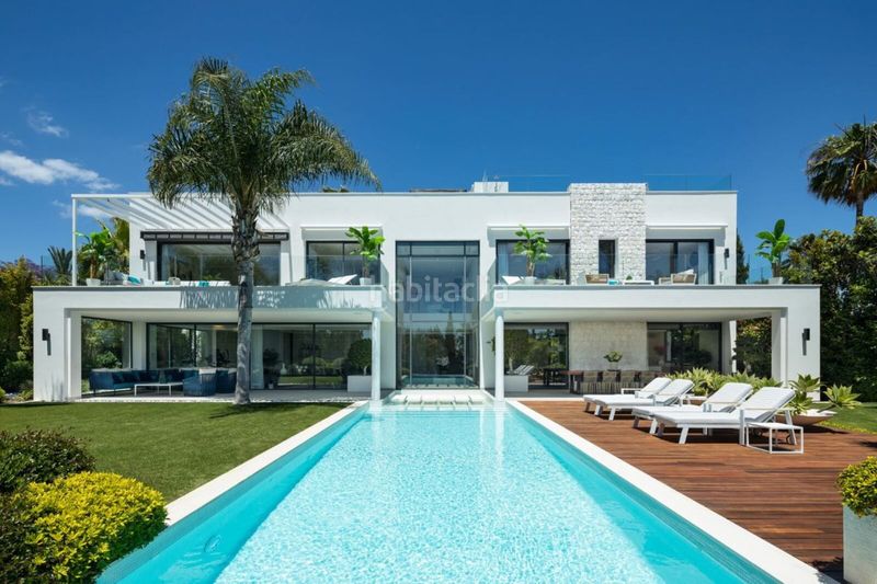 Foto 96a2ddb3-6b48-4bf5-9fd8-b9857cccc0cd. Xalet amb aparcament piscina a Bello Horizonte - Lindasol Marbella