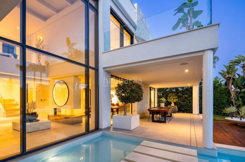 Foto eee880ed-7d8a-41a4-87f9-48fd6ced8c2e. Xalet amb aparcament piscina a Bello Horizonte - Lindasol Marbella