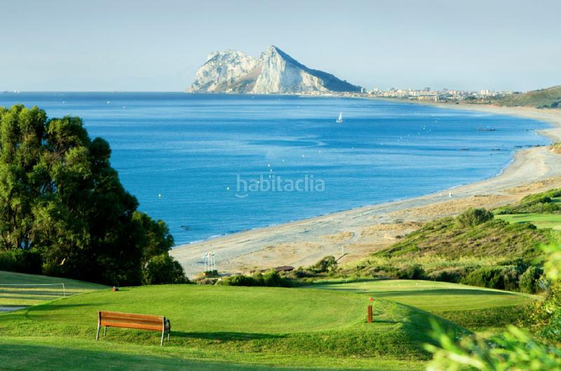 Foto d879ddbe-7ea4-46e6-afe5-1207c381f6e5. Casa a schiera con parcheggio piscina in Chullera Manilva