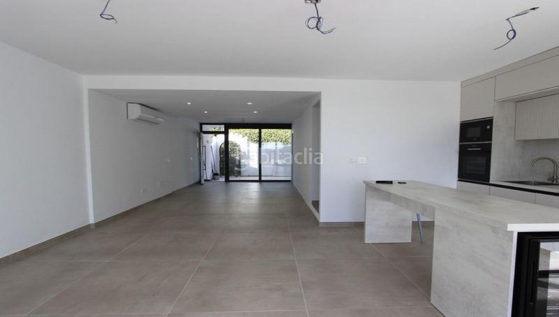 Foto b611e69d-6ae1-4229-be97-04d5af3fa5bc. Casa adosada en Riviera del Sol Mijas