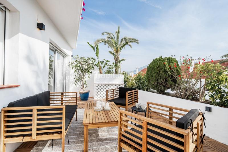 Foto ae0b6e43-b553-49b6-9b2c-e24ae6ba8479. Appartement mit pool in Nueva Andalucía centro Marbella