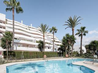 Piano terra in Nueva Andalucía centro