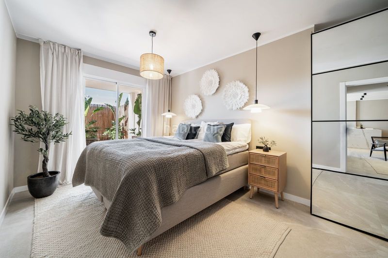 Foto 0be7ba16-a85b-456b-aa53-1635dbd79546. Planta baixa amb aparcament piscina a Nueva Andalucía centro Marbella