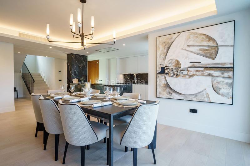 Foto 875b8e87-4528-4ee7-924a-63ed93358588. Chalet with parking pool in Las Brisas Marbella