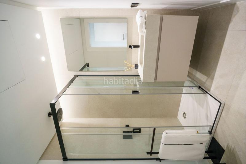 Foto 050c8ce1-e6dd-42c2-beaa-ed9d48ee6b04. Chalet avec parking piscine dans Las Brisas Marbella