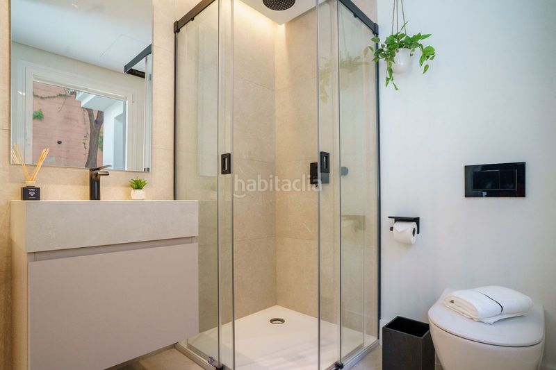 Foto 1ba3b969-969a-4209-b6f6-0e85db9638f0. Xalet amb aparcament piscina a Las Brisas Marbella