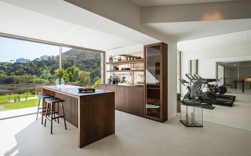 Foto 07b1cd3d-4fd5-4116-b6ea-011fcc17adc7. Xalet amb aparcament piscina a La Quinta Benahavís