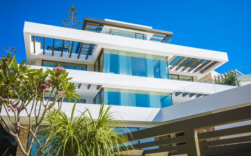 Foto 5fc9384b-f4bb-4d35-8d55-29b96315c4d2. Xalet amb aparcament piscina a La Quinta Benahavís