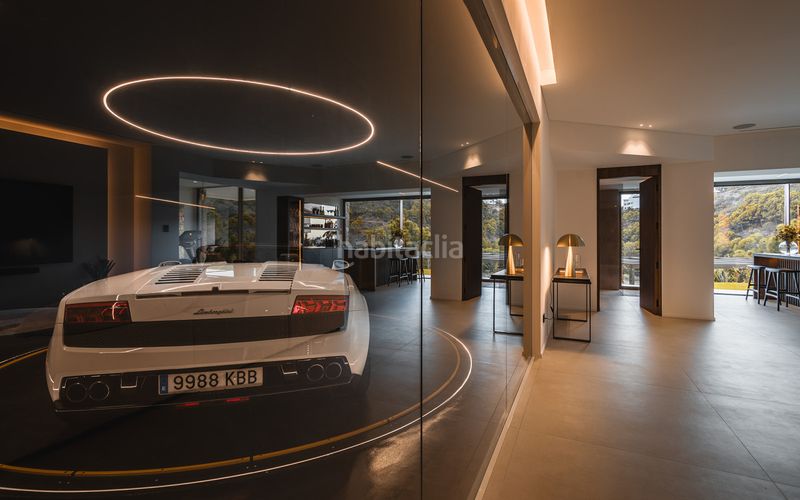 Foto 81c1a84d-f4c6-4a41-8db2-94a439878bee. Xalet amb aparcament piscina a La Quinta Benahavís