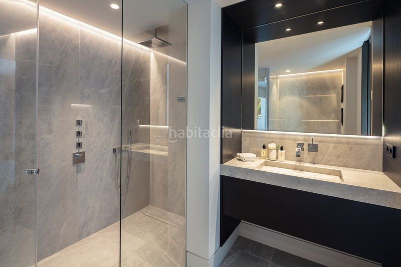 Foto 79698939-74c5-4791-878c-e39b26b1df40. Dúplex amb piscina a Puente Romano Marbella