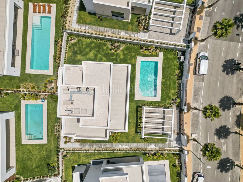 Foto b23fd9de-815a-4df6-af9c-bdabdfdf92ce. Chalet en Río Real Marbella