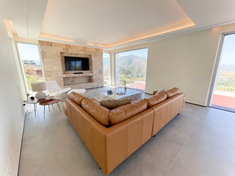 Foto 35312193-24da-4624-a355-6d76add0d817. Chalet en La Cala Golf - Lagar Martell Mijas