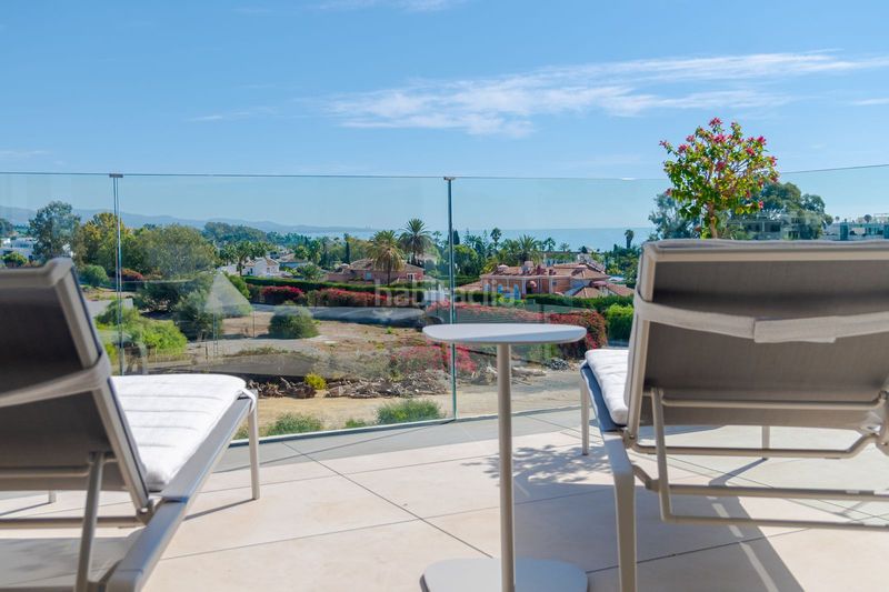 Foto 18c864c1-3219-4b5c-981e-75bd132a7de4. Ático en Las Lomas de Río Verde Marbella