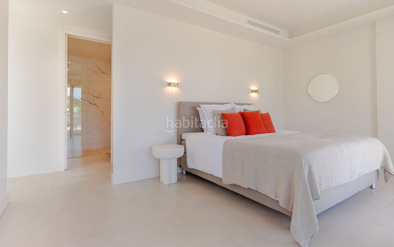 Foto 1bbee1f9-718a-4f96-80a6-36ed99e87975. Ático en Las Lomas de Río Verde Marbella