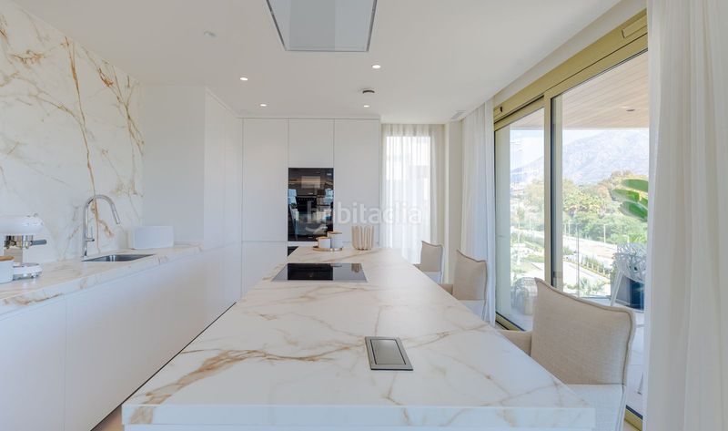 Foto 6b31f05f-5eec-48a4-922a-58a8cd64ccd7. Ático en Las Lomas de Río Verde Marbella