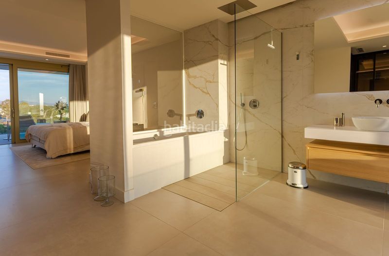 Foto 73289245-f43f-499d-97d7-6a6b7b1c8d32. Ático en Las Lomas de Río Verde Marbella