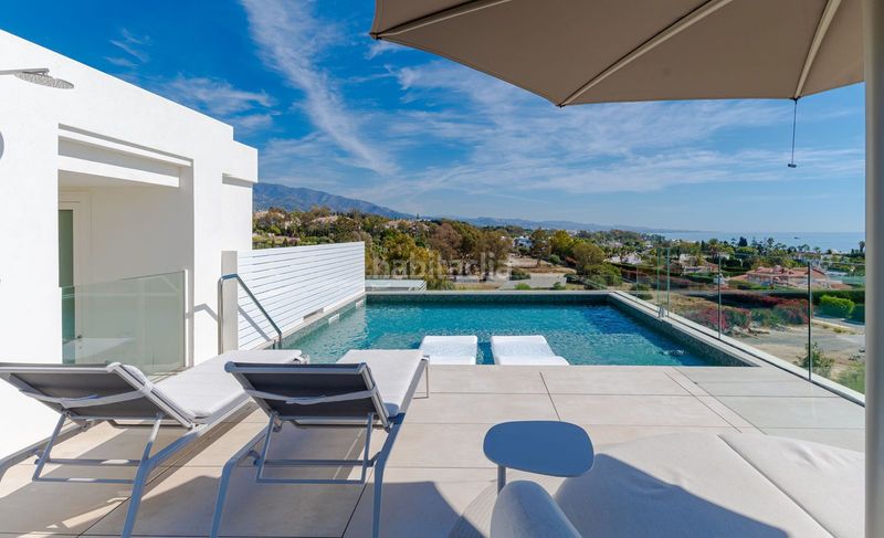 Foto bb2d175b-de0d-445f-b742-087ea2c5a3eb. Ático en Las Lomas de Río Verde Marbella