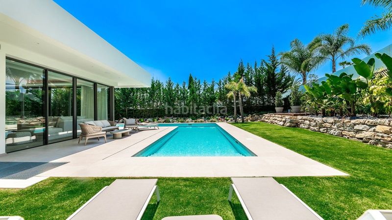 Foto 94385250-bd0d-41f5-aa83-1710c96b4d8d. Chalet en Puerto Banús Marbella