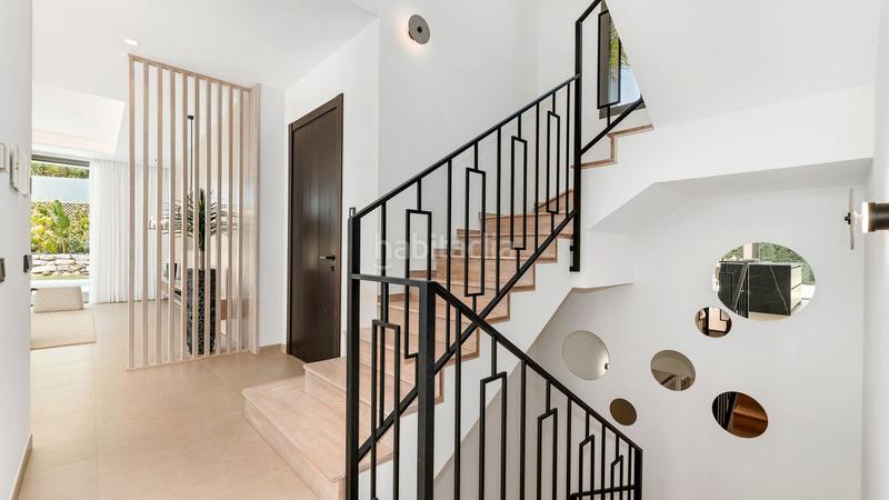 Foto f425dd63-f03c-42d9-aae5-a87684d515db. Chalet en Puerto Banús Marbella