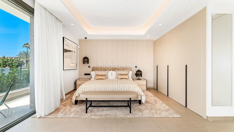 Foto 51dc8b29-f52c-4725-9a4a-7d8702373407. Chalet con parcheggio piscina in Puerto Banús Marbella