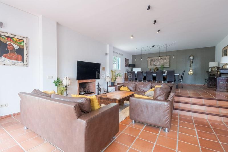 Foto 1c092198-fb86-4d55-9eb8-cd24c5e2595f. Chalet con piscina in Sotogrande alto Sotogrande