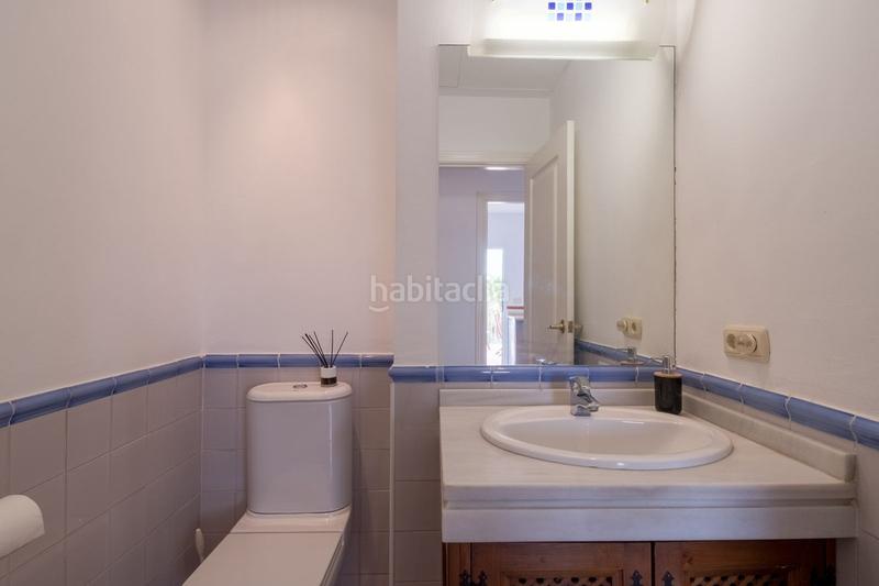 Foto 8ac04816-cd78-4ae3-9187-cb00399b1244. Chalet con piscina in Sotogrande alto Sotogrande