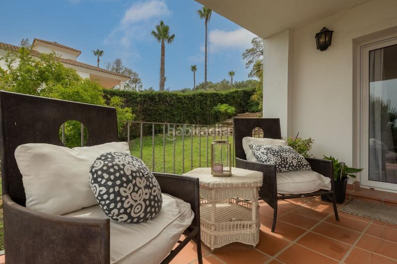 Foto e85c208a-4643-42dc-b858-7e96398f653e. Chalet con piscina in Sotogrande alto Sotogrande