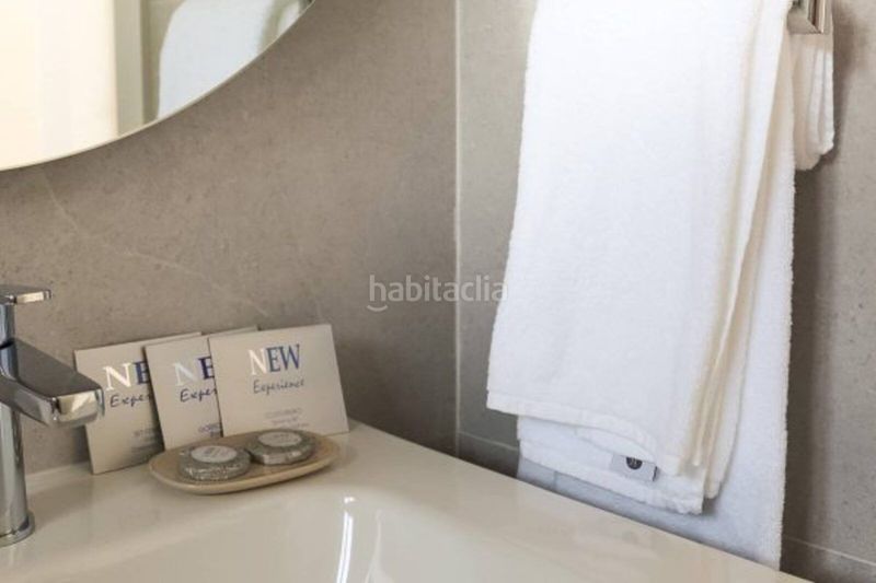 Foto db40f522-8aee-4400-b4c7-6838353a760e. Apartamento en El Faro de Calaburra - Chaparral Mijas