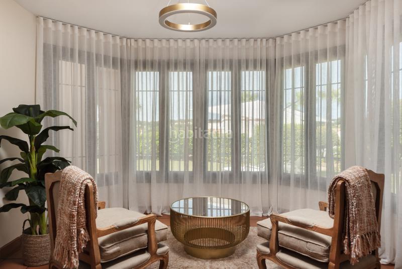 Foto d3c7b8f5-c364-4079-a0fe-65d098d43660. Chalet avec parking piscine dans Sotogrande alto Sotogrande