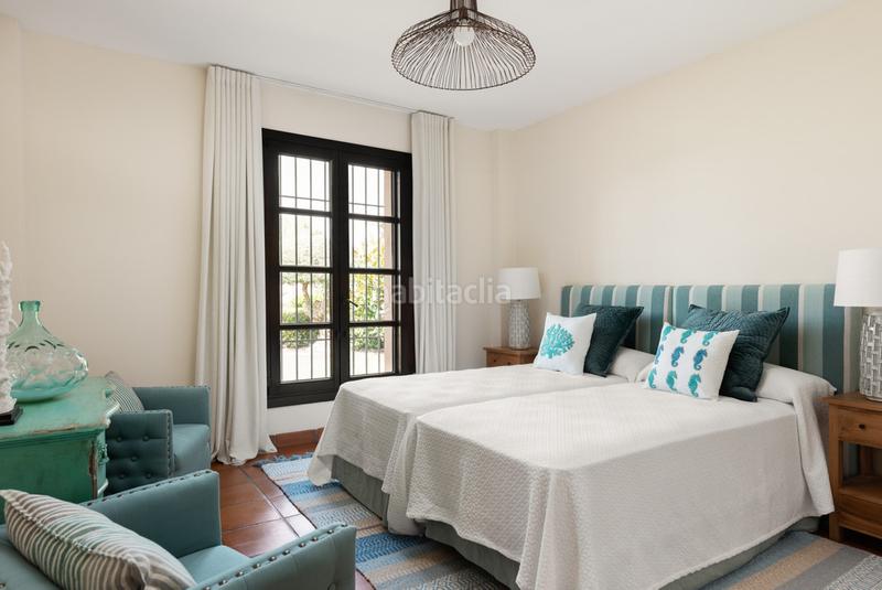 Foto 605cc70e-e05c-4046-be0d-ee845b157772. Chalet en Sotogrande alto Sotogrande