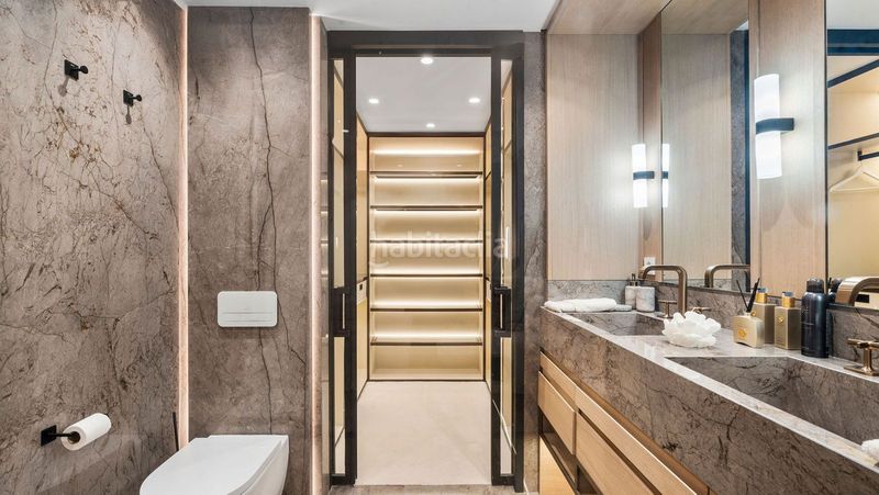Foto f76d460e-4ec2-41ba-890b-4b6b4e391e2d. Planta baja en Puente Romano Marbella