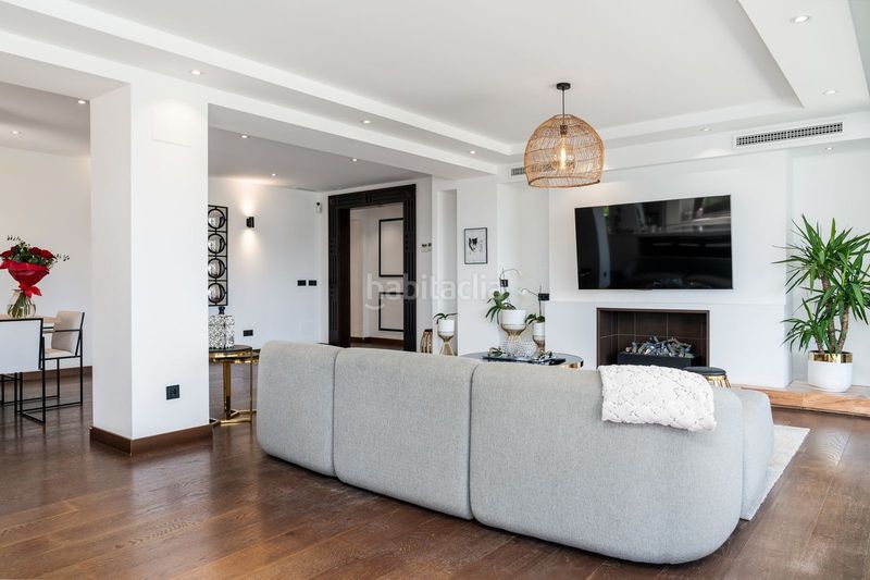 Foto 214a72bb-52aa-4319-aca5-bbddfa344033. Xalet amb aparcament piscina a Las Brisas Marbella