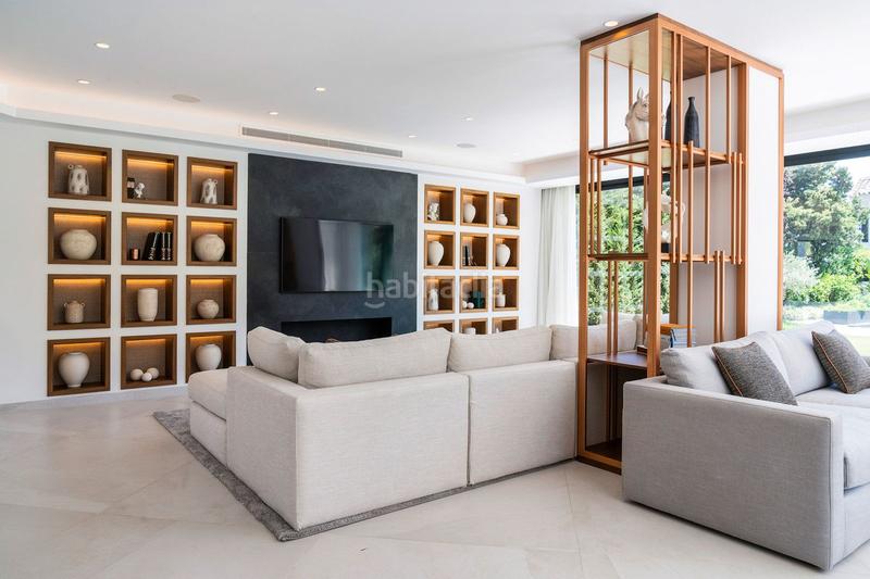 Foto d0465b00-7eef-450b-95dc-18ac00c88a95. Chalet with parking in Nueva Andalucía centro Marbella