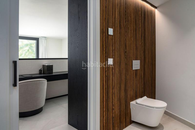 Foto 1154d748-44d0-4326-ba93-d0d5eaf248e2. Chalet avec parking dans Nueva Andalucía centro Marbella