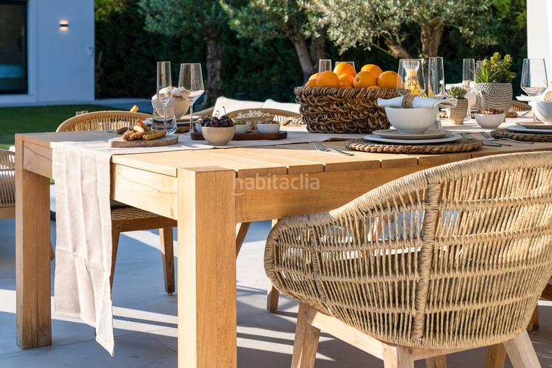 Foto 31b2bfa2-5eac-4794-b150-5c0d7bb56255. Chalet avec parking dans Nueva Andalucía centro Marbella