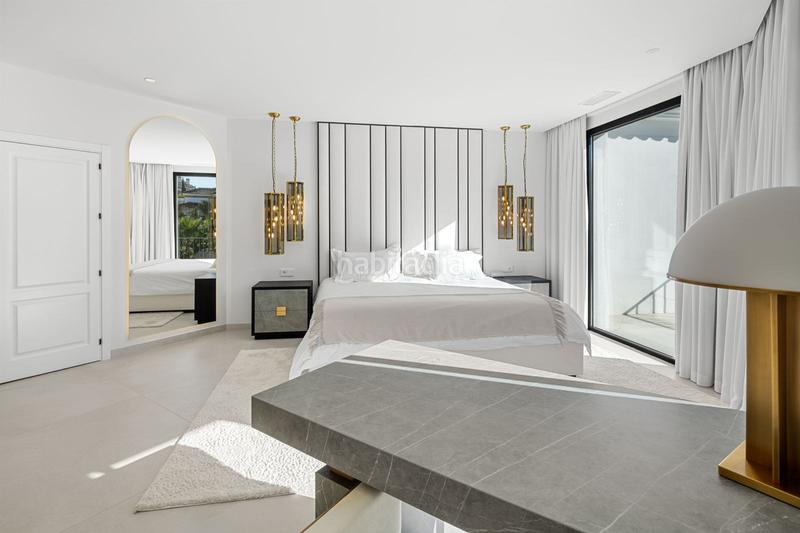 Foto 52dfce6d-f281-4040-85cf-4256ca69f684. Chalet avec parking dans Nueva Andalucía centro Marbella