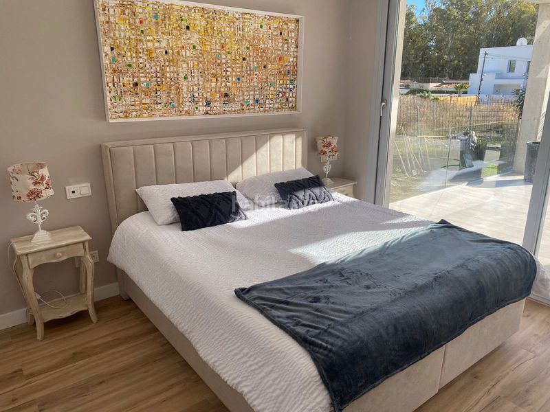 Foto 5c7c05c8-bdd1-4ce2-88fc-f424576078fe. Xalet amb aparcament piscina a Nueva Alcántara Marbella