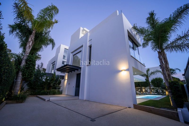 Foto 7b263951-ad48-4d9a-b312-792923824a2f. Chalet en Las Lomas de Río Verde Marbella