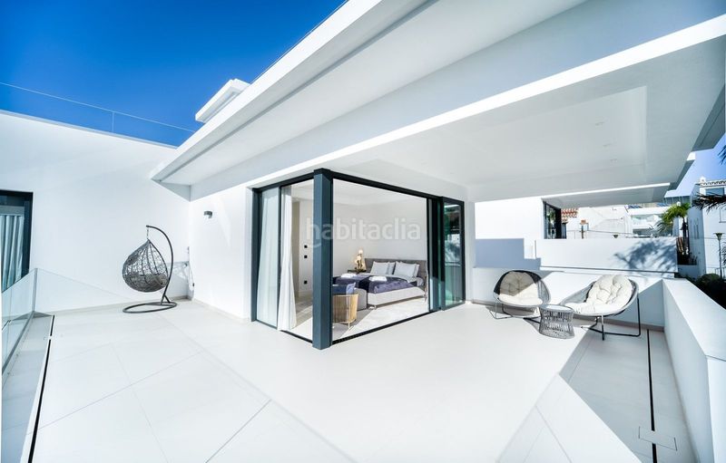 Foto 939b021e-58c4-474d-bdfb-8f30acc82a32. Chalet en Las Lomas de Río Verde Marbella