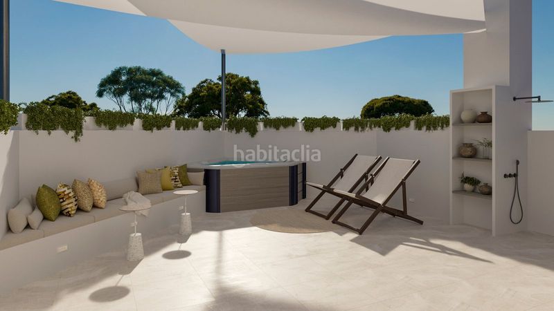 Foto 1ddf9180-dbf7-483b-93fe-53f0d8957ad2. Casa adossada amb piscina a Puerto Banús Marbella