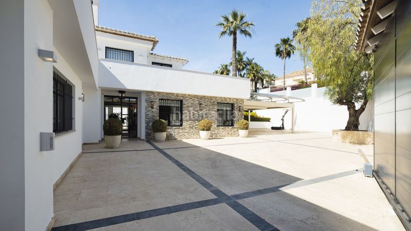 Foto 367068a3-ab93-4057-b0a0-befa9eb18a86. Xalet amb aparcament piscina a Los Naranjos Marbella