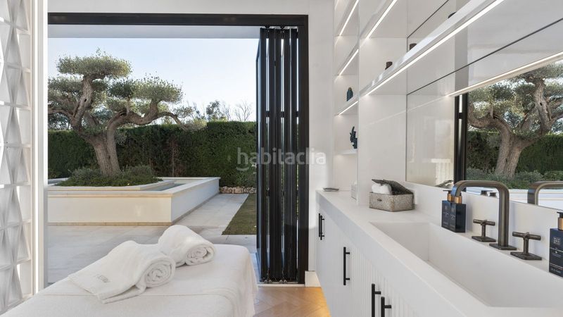 Foto 50f98ec7-b2b1-4f44-b703-60994d7588ba. Xalet amb aparcament piscina a Los Naranjos Marbella