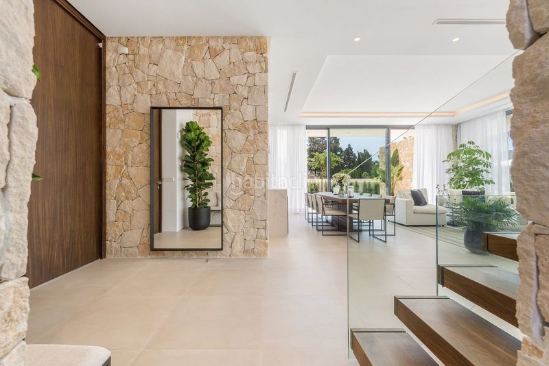 Foto c3d97912-e534-4eb8-8c4b-7bea36036cc8. Chalet en Nueva Alcántara Marbella